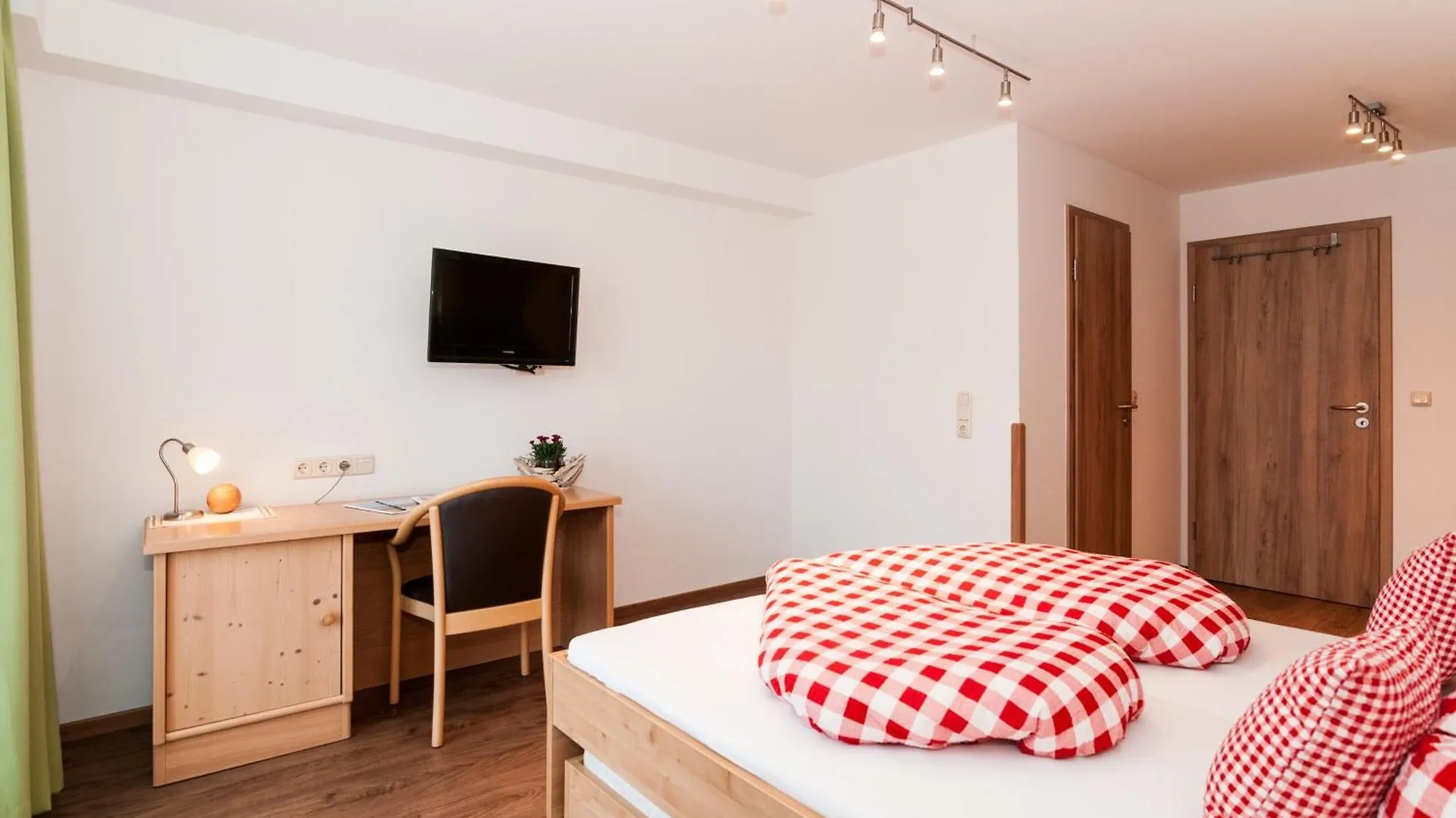 Hirschberg Apartment Bad Wiessee Germany